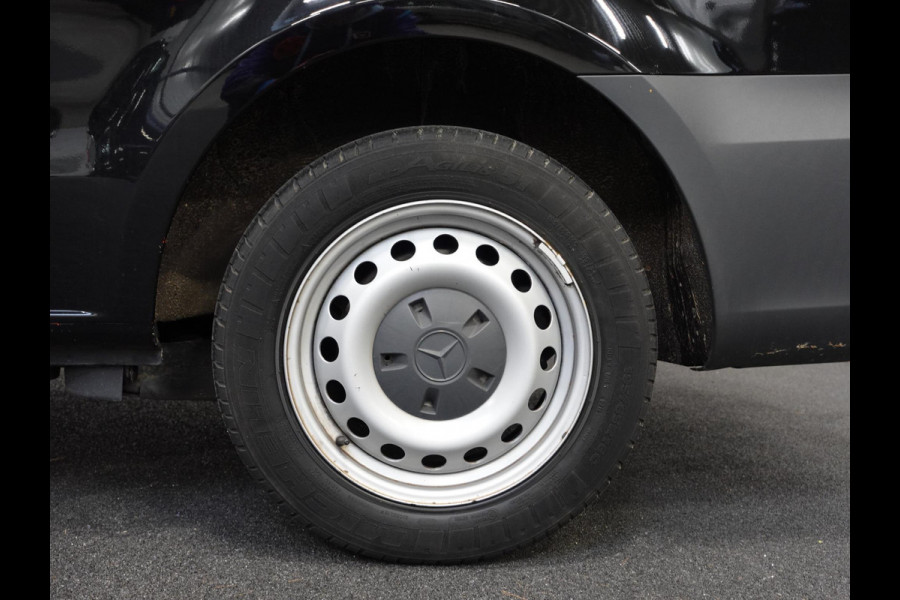 Mercedes-Benz Vito 111 CDI Functional Lang L2 Trekhaak Airco Navigatie Cruise control Parkeersensoren