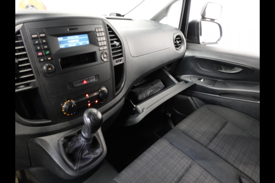 Mercedes-Benz Vito 111 CDI Functional Lang L2 Trekhaak Airco Navigatie Cruise control Parkeersensoren