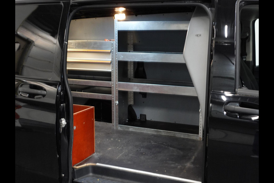 Mercedes-Benz Vito 111 CDI Functional Lang L2 Trekhaak Airco Navigatie Cruise control Parkeersensoren