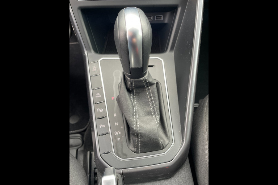 Volkswagen Polo 1.5 TSI R-line | R-line interieur en exterieur pakket | Camera | Digi cockpit