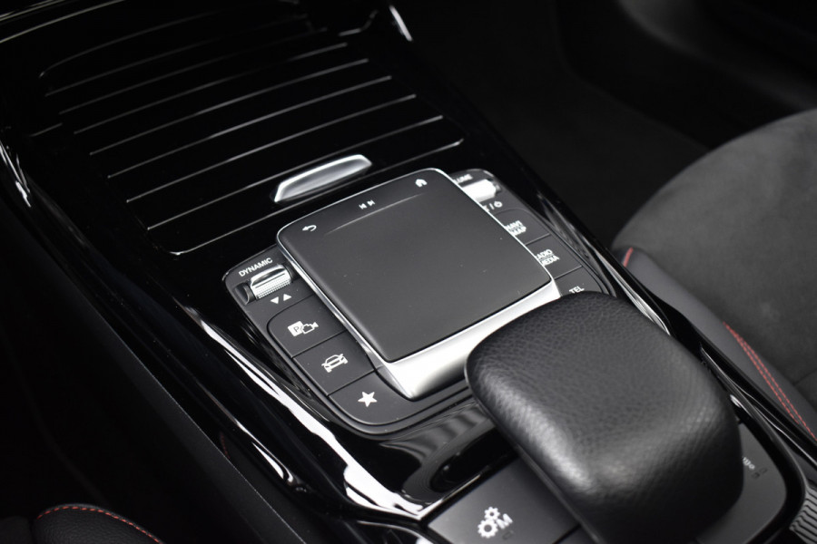 Mercedes-Benz CLA-Klasse AMG 45 S 4MATIC+ 421pk Shooting Brake | Pano | ACC | Burmester | 360 Camera | Multibeam LED | AMG Night Pack |