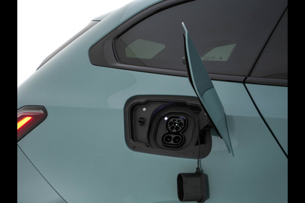 BMW i5 Touring eDrive40 84 kWh M-Sportpack [ 3-Fase ] (INCL.BTW) *HEAD-UP | LEATHER | FULL-LED | BOWERS&WILKINS | MEMORY-PACK | TOP-VIEW | BLINDSPOT | KEYLESS | WIDESCREEN-DIGI-COCKPIT | HEATED/VENTILATED-SPORTSEATS | PRIVACY-GLASS | NAVI-FULLMA