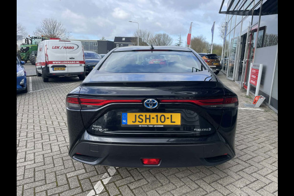 Toyota Mirai Dynamic / camera/ stoelverwarming / BTW auto