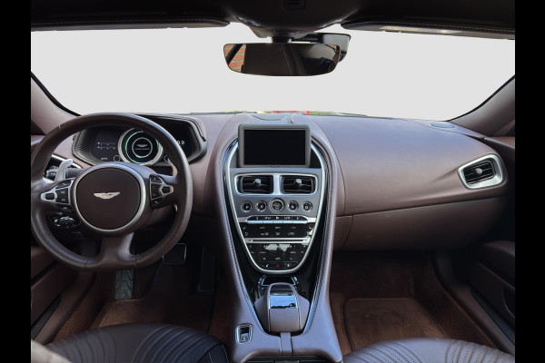 Aston Martin DB11 4.0 V8