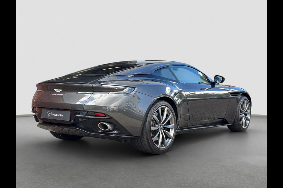 Aston Martin DB11 4.0 V8