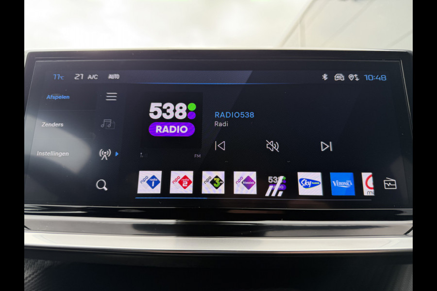 Peugeot 2008 100pk Allure Pack (360gr Camera - Keyless Entry - Adaptieve Cruise Controle - LED - Parkeersensoren V+A - Automatische Airco - 3