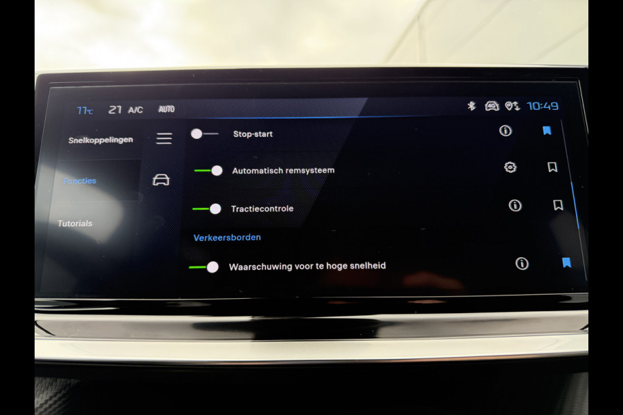 Peugeot 2008 100pk Allure Pack (360gr Camera - Keyless Entry - Adaptieve Cruise Controle - LED - Parkeersensoren V+A - Automatische Airco - 3