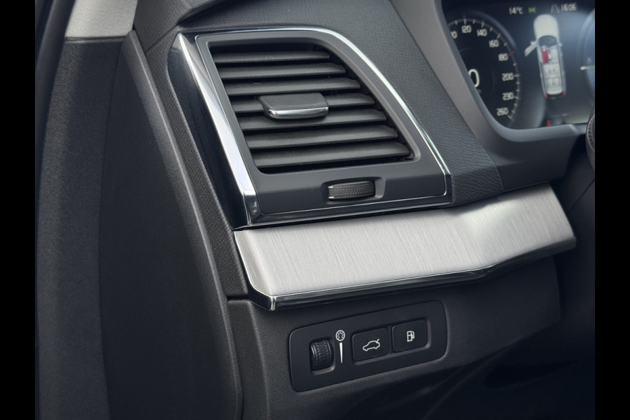 Volvo XC90 2.0 T8 Recharge | Trekhaak | Camera | Elektrische stoelen | Memory | Stoelvw. achter | Pilot Assist |