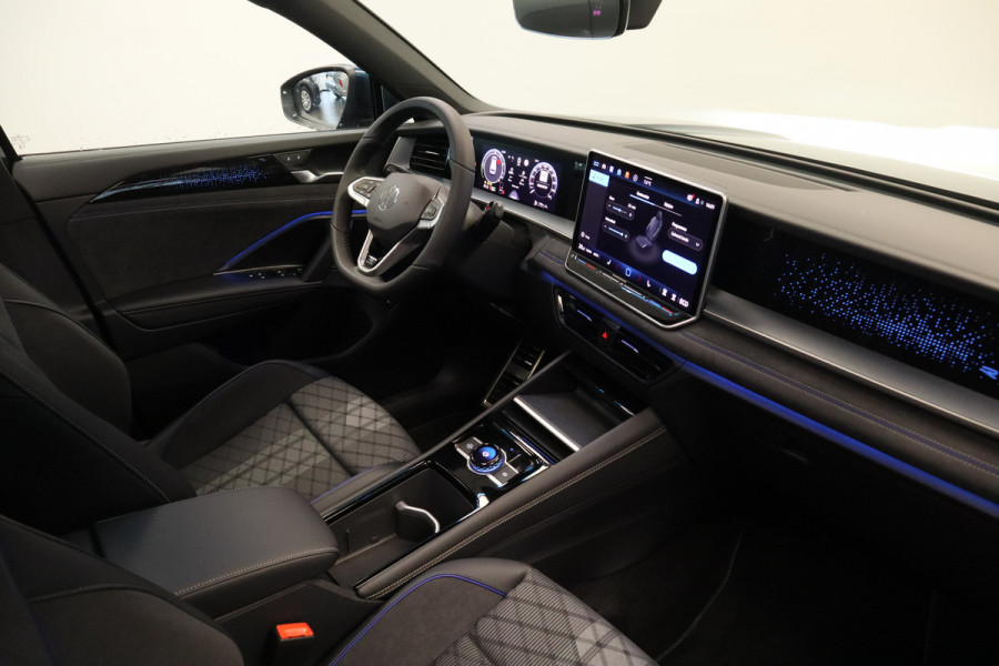 Volkswagen Tayron 1.5 eHybrid R-Line Edition ACC PDC Panoramadak 272PK!