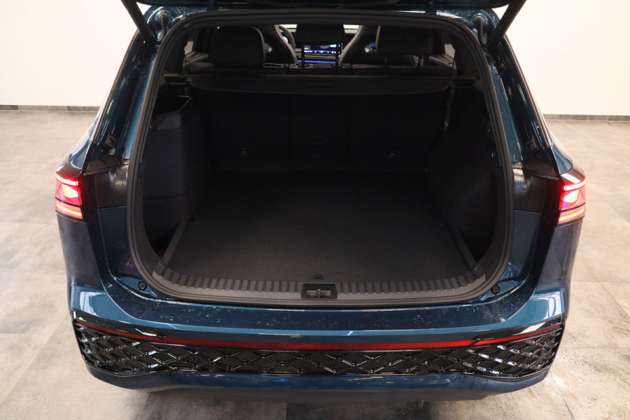 Volkswagen Tayron 1.5 eHybrid R-Line Edition ACC PDC Panoramadak 272PK!