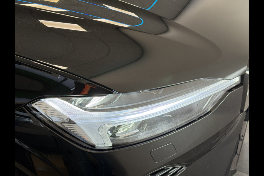 Volvo XC60 2.0 T8 Plug-in hybrid AWD Ultra Black Edition Luchtvering Harman & Kardon