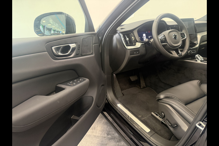 Volvo XC60 2.0 T8 Plug-in hybrid AWD Ultra Black Edition Luchtvering Harman & Kardon
