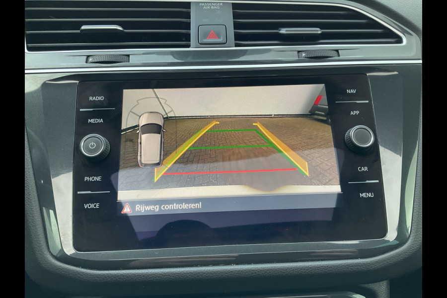 Volkswagen Tiguan 1.5 TSI R-Line Business Pano Carplay Massage Stoelverw Adap.Cruise Digitaal Vol opties!