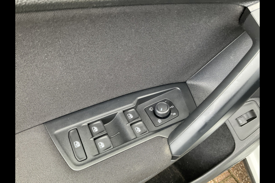 Volkswagen Tiguan 1.5 TSI R-Line Business Pano Carplay Massage Stoelverw Adap.Cruise Digitaal Vol opties!