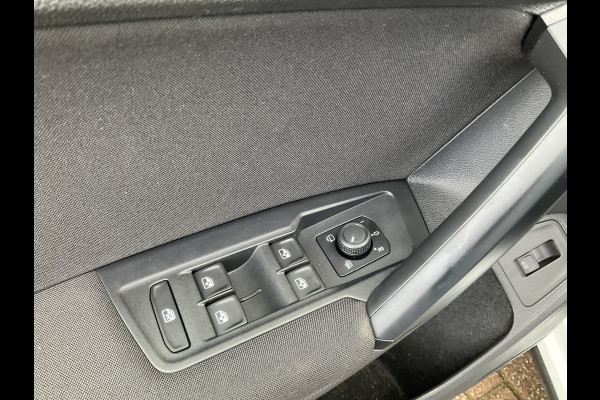 Volkswagen Tiguan 1.5 TSI R-Line Business Pano Carplay Massage Stoelverw Adap.Cruise Digitaal Vol opties!