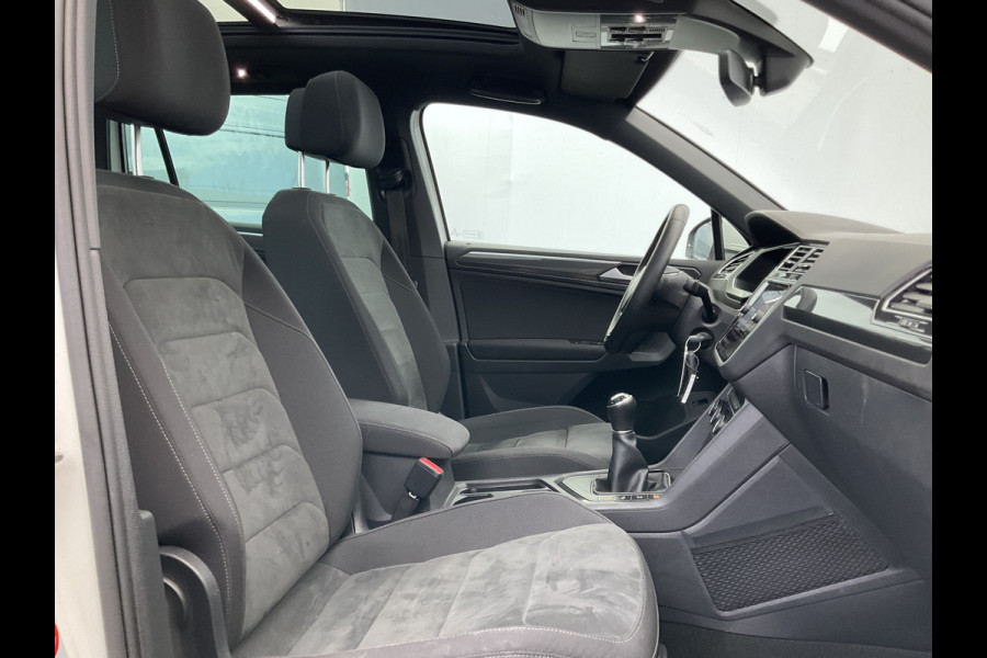 Volkswagen Tiguan 1.5 TSI R-Line Business Pano Carplay Massage Stoelverw Adap.Cruise Digitaal Vol opties!