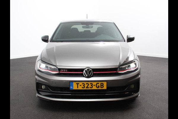 Volkswagen Polo 2.0 TSI GTI 200 PK | Navigatie | Climate control | Adaptieve cruise control | Digital dashboard | Parkeersensoren | Camera | Stoelverwarming | Apple Carplay/ Android Auto | LED | Lichtmetalen velgen