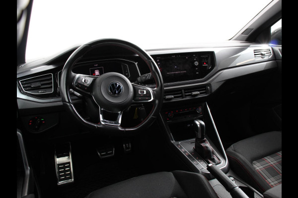Volkswagen Polo 2.0 TSI GTI 200 PK | Navigatie | Climate control | Adaptieve cruise control | Digital dashboard | Parkeersensoren | Camera | Stoelverwarming | Apple Carplay/ Android Auto | LED | Lichtmetalen velgen