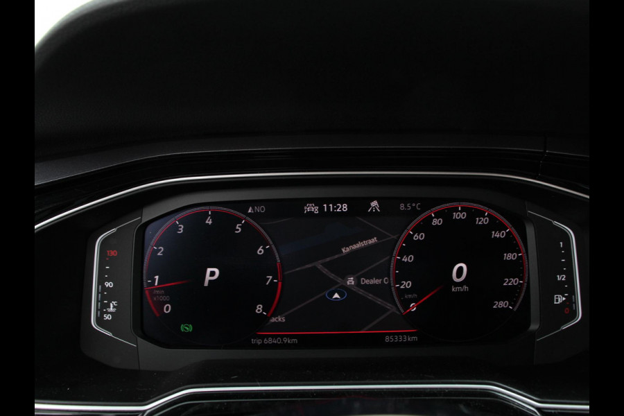 Volkswagen Polo 2.0 TSI GTI 200 PK | Navigatie | Climate control | Adaptieve cruise control | Digital dashboard | Parkeersensoren | Camera | Stoelverwarming | Apple Carplay/ Android Auto | LED | Lichtmetalen velgen