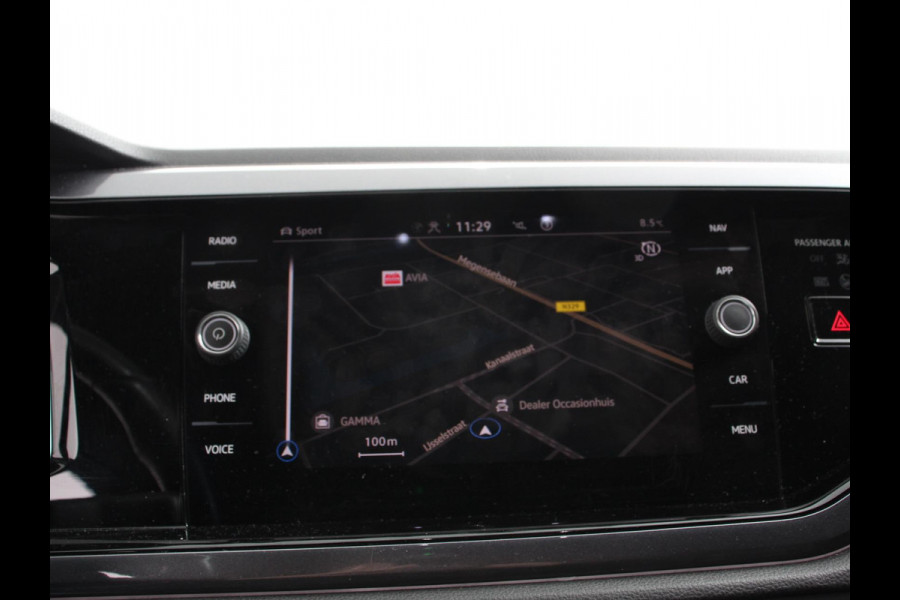 Volkswagen Polo 2.0 TSI GTI 200 PK | Navigatie | Climate control | Adaptieve cruise control | Digital dashboard | Parkeersensoren | Camera | Stoelverwarming | Apple Carplay/ Android Auto | LED | Lichtmetalen velgen