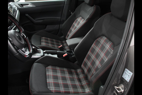 Volkswagen Polo 2.0 TSI GTI 200 PK | Navigatie | Climate control | Adaptieve cruise control | Digital dashboard | Parkeersensoren | Camera | Stoelverwarming | Apple Carplay/ Android Auto | LED | Lichtmetalen velgen