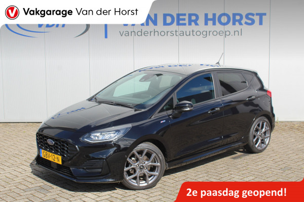 Ford Fiesta 1.0-100pk EcoBoost ST-Line. Luxe en sportieve Fiesta ! Stoel-, stuur- en voorraamverwarming, keyless entry/keyless go, adaptive cruise cntrl, volautm. airco, camera, parkeersensoren v+a, navigatie by Apple/Android, LM wln, lane assist, LED verlic
