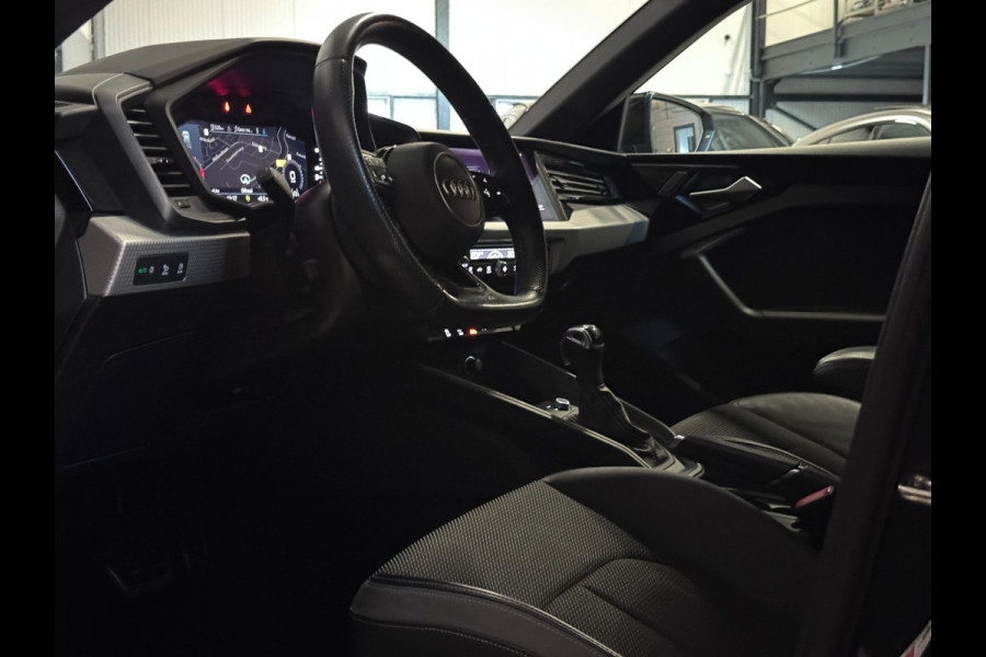 Audi A1 SPORTBACK 35 TFSI 3X S-LINE | LED | CAMERA | CARPLAY