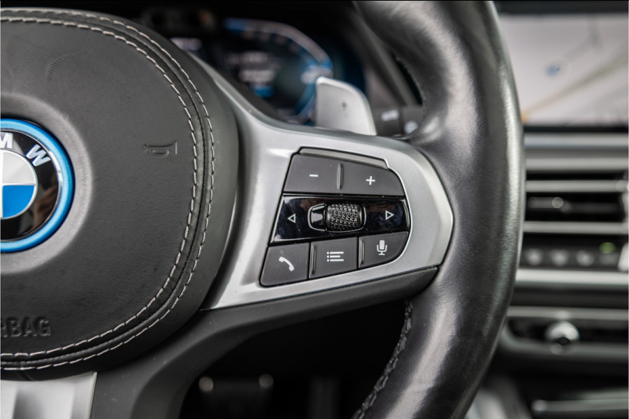 BMW X5 xDrive45e High Executive - M Sport | Panorama | Laser | H&K | Memory | Luchtvering
