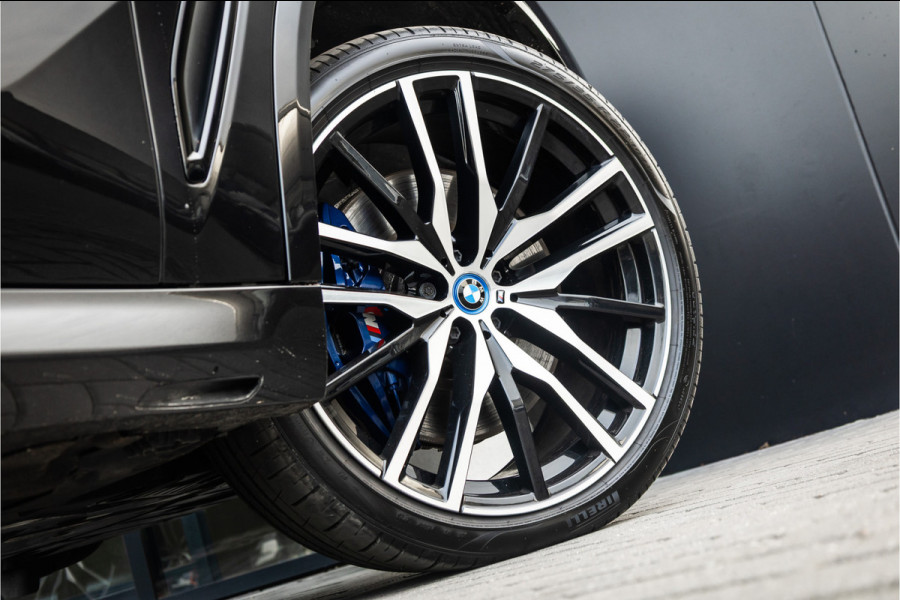 BMW X5 xDrive45e High Executive - M Sport | Panorama | Laser | H&K | Memory | Luchtvering