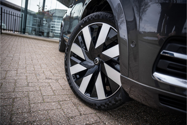 Volvo XC90 2.0 T8 Recharge AWD Plus Bright ** Ventilatie ** Luchtvering ** Panodak ** B&W