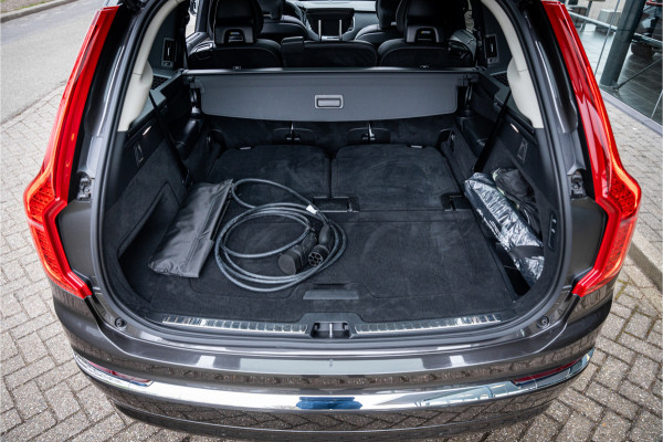 Volvo XC90 2.0 T8 Recharge AWD Plus Bright ** Ventilatie ** Luchtvering ** Panodak ** B&W