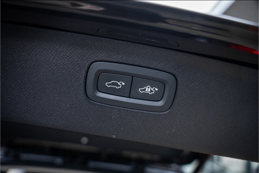 Volvo XC90 2.0 T8 Recharge AWD Plus Bright ** Ventilatie ** Luchtvering ** Panodak ** B&W