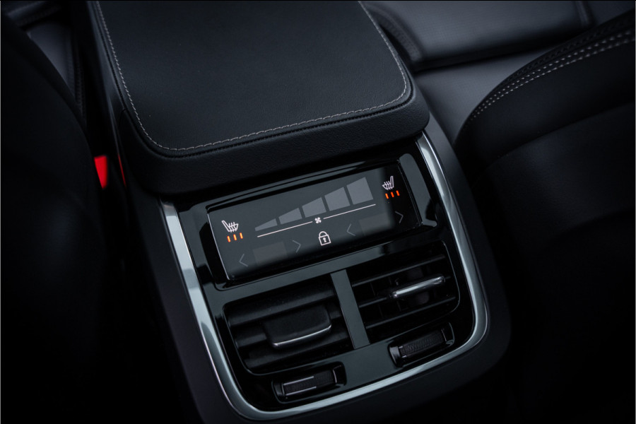 Volvo XC90 2.0 T8 Recharge AWD Plus Bright ** Ventilatie ** Luchtvering ** Panodak ** B&W
