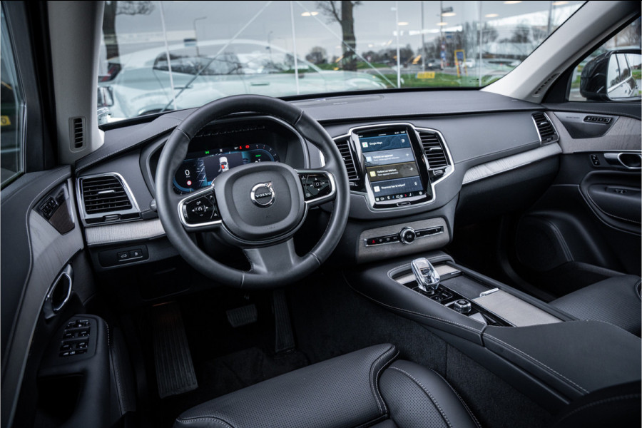 Volvo XC90 2.0 T8 Recharge AWD Plus Bright ** Ventilatie ** Luchtvering ** Panodak ** B&W