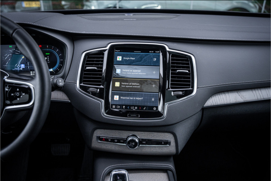 Volvo XC90 2.0 T8 Recharge AWD Plus Bright ** Ventilatie ** Luchtvering ** Panodak ** B&W