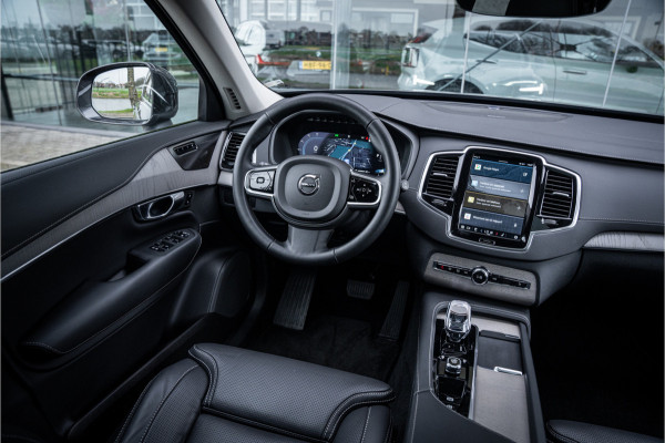 Volvo XC90 2.0 T8 Recharge AWD Plus Bright ** Ventilatie ** Luchtvering ** Panodak ** B&W