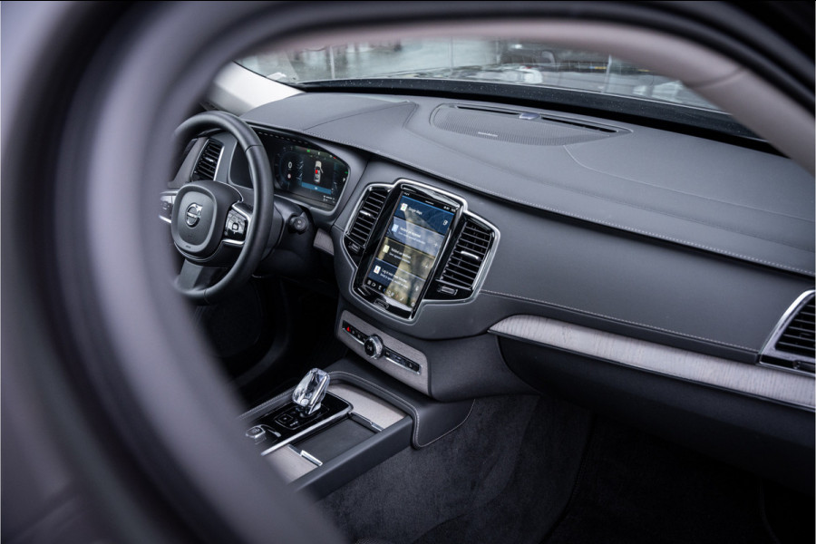 Volvo XC90 2.0 T8 Recharge AWD Plus Bright ** Ventilatie ** Luchtvering ** Panodak ** B&W