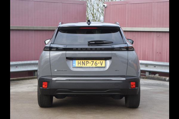 Peugeot e-2008 EV GT Avantage 54 kWh 3 FASE | NAVI & CARPLAY | CAMERA MET SENSOREN | E.C.C. |