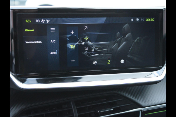 Peugeot e-2008 EV GT Avantage 54 kWh 3 FASE | NAVI & CARPLAY | CAMERA MET SENSOREN | E.C.C. |