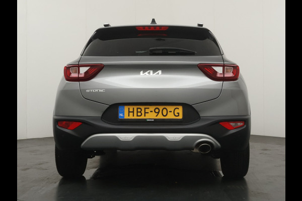 Kia Stonic 1.0 T-GDi MHEV DynamicPlusLine - Apple/Android Carplay - Navigatie - Cruise Control - Stoel/Stuurverwarming - Lichtmetalen Velgen - Fabrieksgarantie t/m 28-01-2032