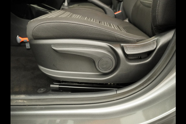 Kia Stonic 1.0 T-GDi MHEV DynamicPlusLine - Apple/Android Carplay - Navigatie - Cruise Control - Stoel/Stuurverwarming - Lichtmetalen Velgen - Fabrieksgarantie t/m 28-01-2032