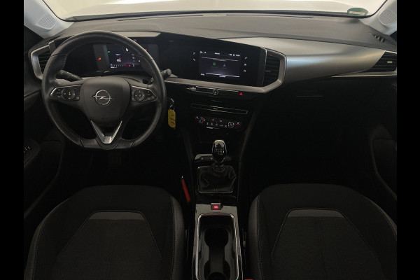 Opel Mokka 1.2 Edition 100PK AIRCO NAVI CRUISE APPLE CARPLAY ANDROID AUTO CAMERA STOELVER STUURVERW ZWARTE VELGEN PDC NIEUWSTAAT