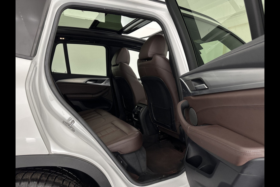 BMW iX3 High Executive 80 kWh [ 3-Fase ] (INCL-BTW) Aut. *PANO | LEATHER | HARMAN/KARDON | FULL-LED | BLINDSPOT | MEMORY-PACK | DIGI-COCKPIT | HEATED-SPORTSEATS | KEYLESS | TOPVIEW | DAB+ | NAVI-FULLMAP | HEAD-UP | PRIVACY-GLASS | 2