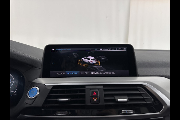 BMW iX3 High Executive 80 kWh [ 3-Fase ] (INCL-BTW) Aut. *PANO | LEATHER | HARMAN/KARDON | FULL-LED | BLINDSPOT | MEMORY-PACK | DIGI-COCKPIT | HEATED-SPORTSEATS | KEYLESS | TOPVIEW | DAB+ | NAVI-FULLMAP | HEAD-UP | PRIVACY-GLASS | 2