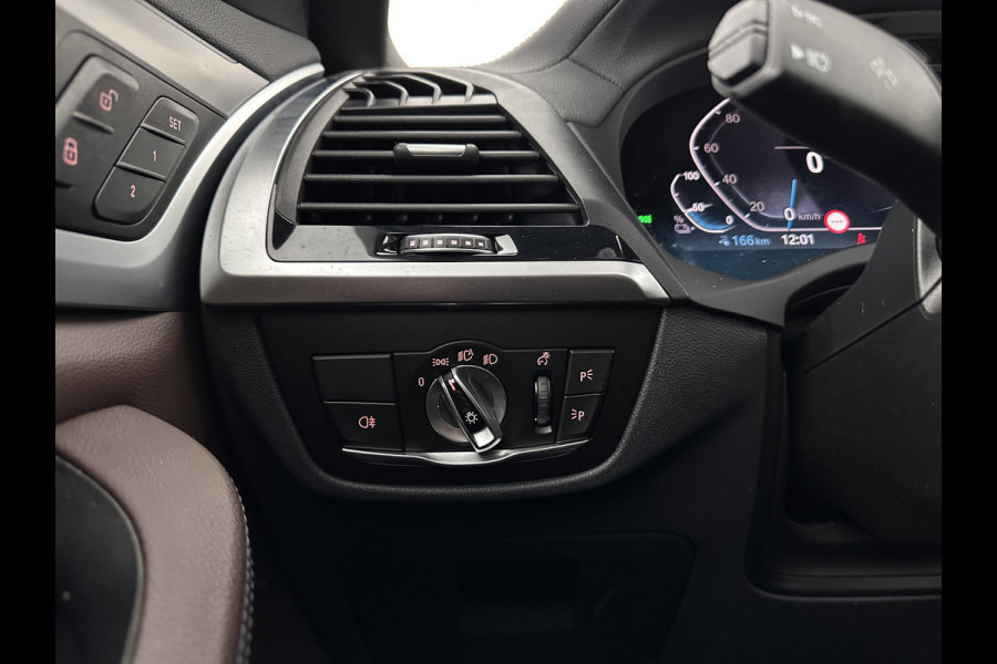 BMW iX3 High Executive 80 kWh [ 3-Fase ] (INCL-BTW) Aut. *PANO | LEATHER | HARMAN/KARDON | FULL-LED | BLINDSPOT | MEMORY-PACK | DIGI-COCKPIT | HEATED-SPORTSEATS | KEYLESS | TOPVIEW | DAB+ | NAVI-FULLMAP | HEAD-UP | PRIVACY-GLASS | 2