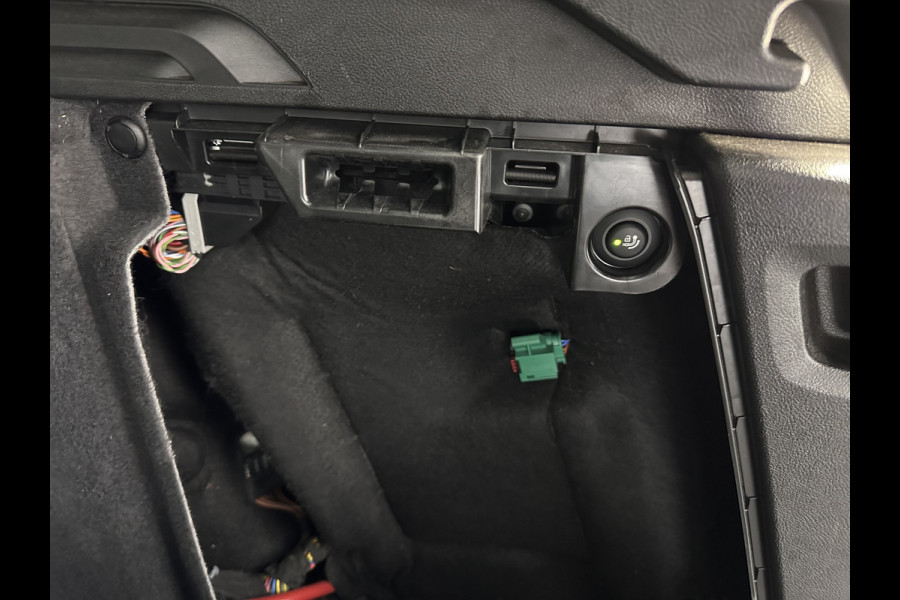 BMW iX3 High Executive 80 kWh [ 3-Fase ] (INCL-BTW) Aut. *PANO | LEATHER | HARMAN/KARDON | FULL-LED | BLINDSPOT | MEMORY-PACK | DIGI-COCKPIT | HEATED-SPORTSEATS | KEYLESS | TOPVIEW | DAB+ | NAVI-FULLMAP | HEAD-UP | PRIVACY-GLASS | 2