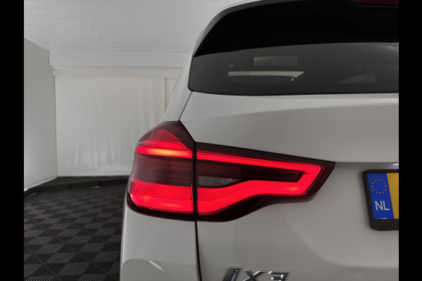 BMW iX3 High Executive 80 kWh [ 3-Fase ] (INCL-BTW) Aut. *PANO | LEATHER | HARMAN/KARDON | FULL-LED | BLINDSPOT | MEMORY-PACK | DIGI-COCKPIT | HEATED-SPORTSEATS | KEYLESS | TOPVIEW | DAB+ | NAVI-FULLMAP | HEAD-UP | PRIVACY-GLASS | 2