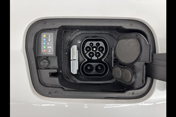 BMW iX3 High Executive 80 kWh [ 3-Fase ] (INCL-BTW) Aut. *PANO | LEATHER | HARMAN/KARDON | FULL-LED | BLINDSPOT | MEMORY-PACK | DIGI-COCKPIT | HEATED-SPORTSEATS | KEYLESS | TOPVIEW | DAB+ | NAVI-FULLMAP | HEAD-UP | PRIVACY-GLASS | 2