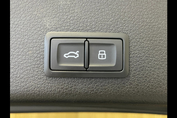 Audi e-tron E-Tron 50|100%SOH|LEDER|PANO|MEMORY|VIRTUAL SPIEGELS|ACC|AMBIANCE|CARPLAY|3D/360/V/A/CAMERA|STOELVERW|IN.BTW|1EIG|NAP|