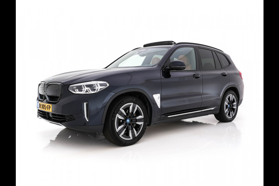 BMW iX3 High Executive 80 kWh [ 3-Fase ] {SOH-98%} (INCL-BTW) Aut. *PANO | LEATHER | HARMAN/KARDON | FULL-LED | BLINDSPOT | MEMORY-PACK | DIGI-COCKPIT | HEATED-SPORTSEATS | KEYLESS | TOPVIEW | DAB+ | NAVI-FULLMAP | HEAD-UP | ...